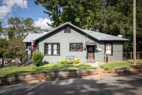 Crestline Heights House | 4th Ave East Lake Stunner