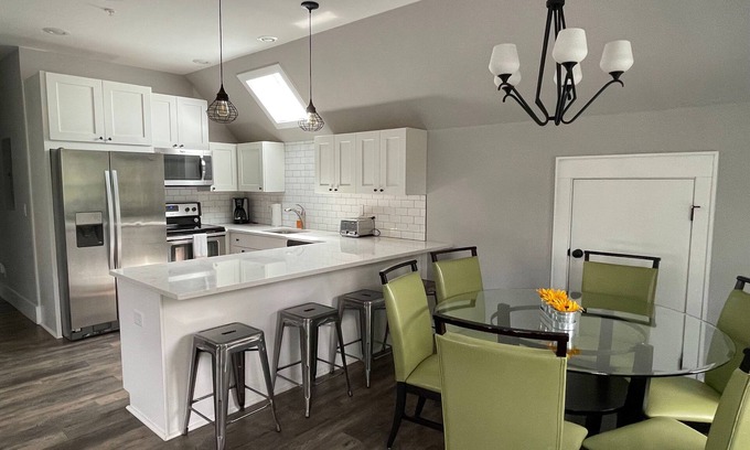 Highlands Apartment | 4th St Market 2 - Walk to Town Apartment in Highlands NC