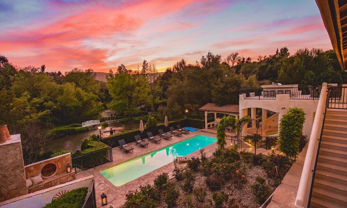 Temecula Villa | 5 Acre Estate w/Lake, Pool & Hot Tub | De Luz by AvantStay