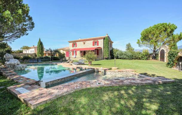 Saint-Pierre-de-Vassols House | 5 bedroom accommodation in St-Pierre-de-Vassols