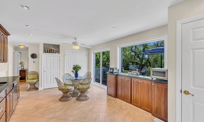 Spring Lake House | 5 bed 3 bath home. Available for a winter rental. minimum stay of 6 months.