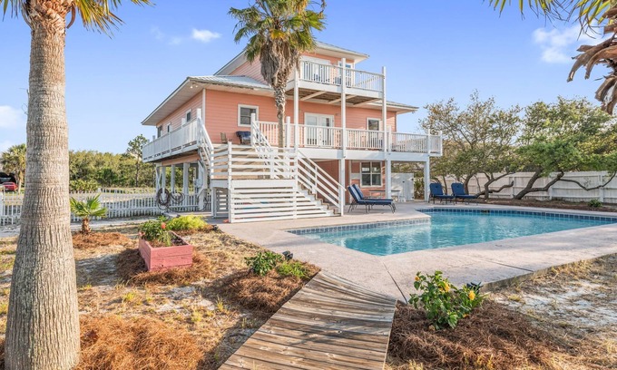 Morgantown House | 5 BED/5 BATH BEACH HOME!⭐️PRIVATE HEATED POOL!⭐️SLEEPS 16⭐️WALK TO THE BEACH!