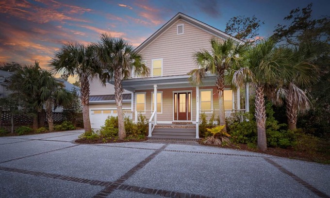 King City House | 5 Bed Home with Heated Private Pool, Wildlife Views, Steps from Pier Village!