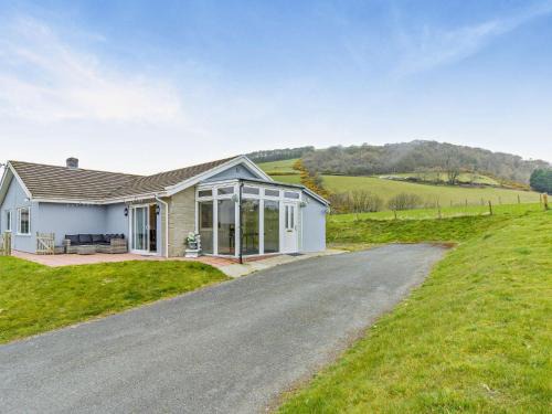 Llandre House | 5 Bed in Aberystwyth 95994