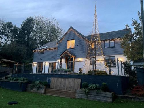 Bont Newydd House | 5 Bed in Caernarfon 80729