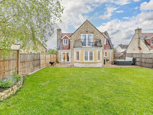 Meare House | 5 Bed in Glastonbury 91657