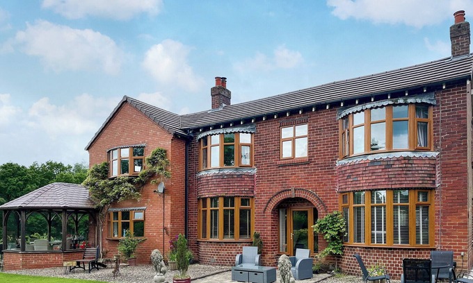 Rushton Spencer Cottage | 5 bedroom accommodation in Rushton Spencer, near Leek