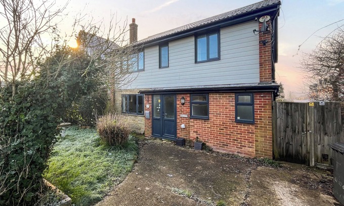 Whitstable Cottage | 5 bedroom accommodation in Whitstable