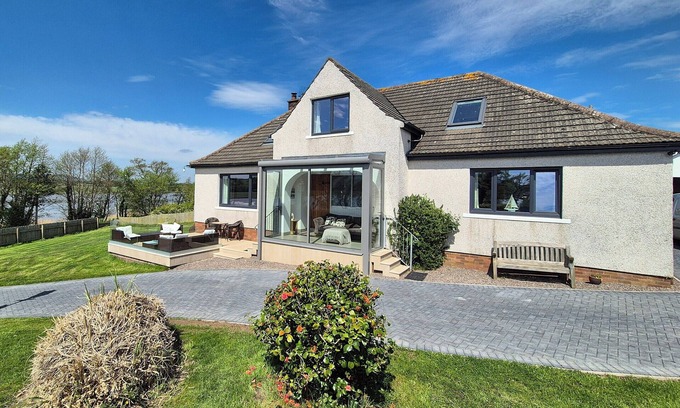 Bankend Cottage | 5 bedroom accommodation in Glencaple, near Dumfries