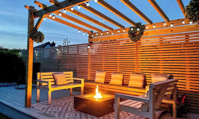 Cemaes Bay Cottage | 5 bedroom accommodation in Cemaes