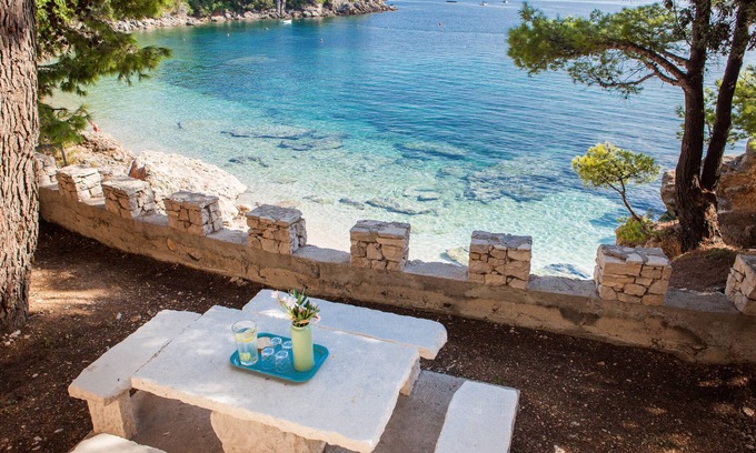 Orebic Villa | 5 bedroom Beach Front villa on Peljesac. Stunning beach.1st ROW. AMERICAN OWNER