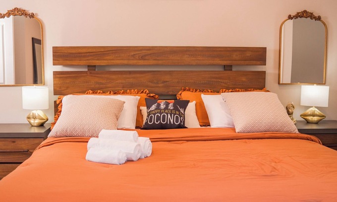 Pocono Pines Cabin | 5-bedroom cabin in peaceful Pocono Pines with AC, WiFi, and lots of nature