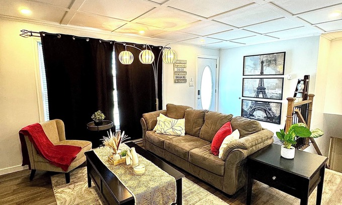 Moncton House | 5 bedroom getaway close to big shopping giants