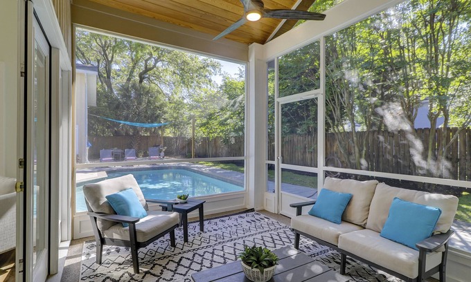 Folly Field House | 5 Bedroom home with Large Pool in Folly Field. 5 minute walk from Ocean