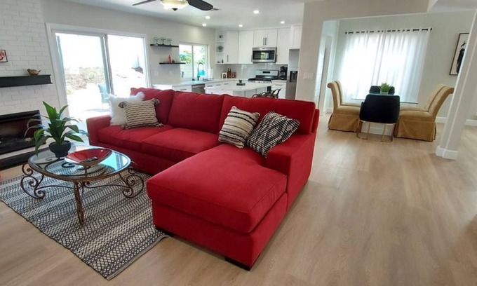 Thousand Oaks Apartment | 5 Bedroom Single family L-(456087) by Houzlet