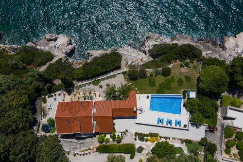 Orasac Villa | 5 Bedroom Villa with Private Pool