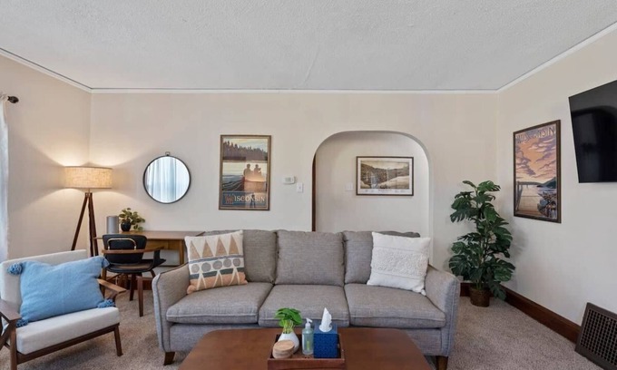 Bay View House | 5 Bedrooms I Pet Friendly I Sleeps 12