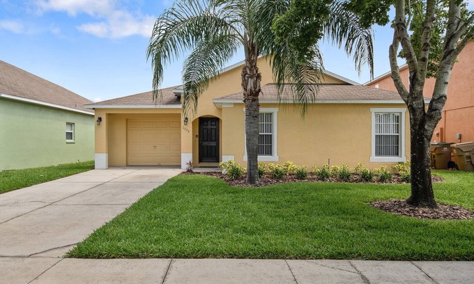 Silver Creek House | 5 Bedrooms Vacation Detached Home - close to Disney Theme Parks