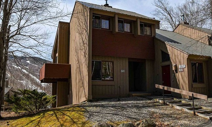 Lincoln House | 5 Beech Road #1, Village of Loon Mountain 20E