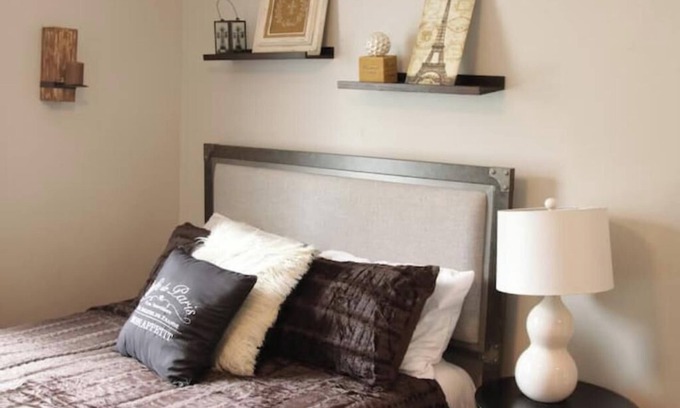 Lilburn House | 5 Cozy Cul De Sac - Lilburn, Gann