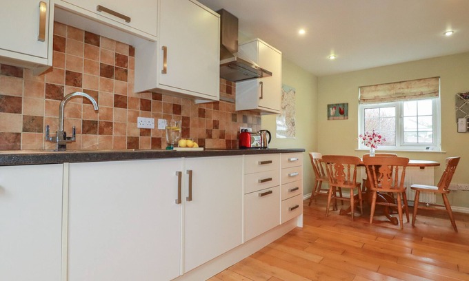 Wadebridge Cottage | 5 Lower Elms