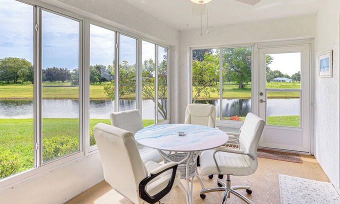 Highland Condo | 5 Mi to Sebring Int'l Raceway: Canal-View Retreat!