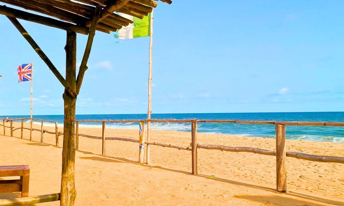 Abomey-Calavi Apartment | 5 minutes from the beach! Ideal apartment for families