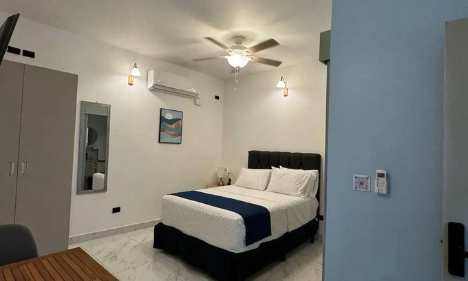 Dolorosa Apartment | #5/New studio apartment/Double bed/WIFI