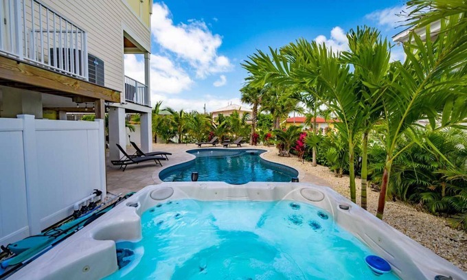 Marathon Villa | 5% Off Any Booking through Jan 31, 2026! Canal Front/Private Pool/Hot Tub/Dock!