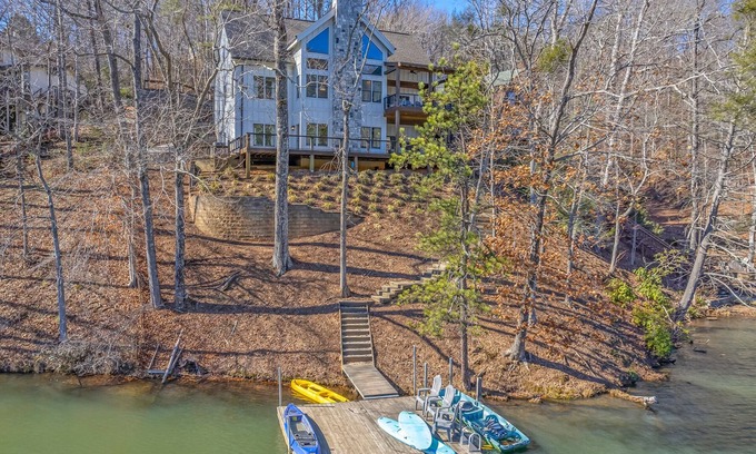 Lake Lure House | 5 Or More Night Special! Lakefront - Mountain Resort, Kayaks, SUP boards