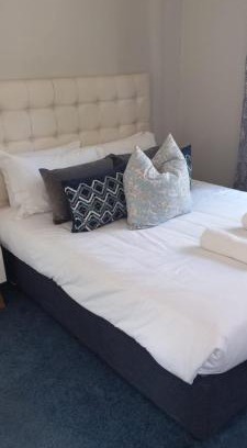 Umhlanga Apartment | 5 OYSTER COTTAGE
