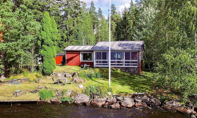Valbo House | 5 person holiday home in FORSBACKA-By Traum