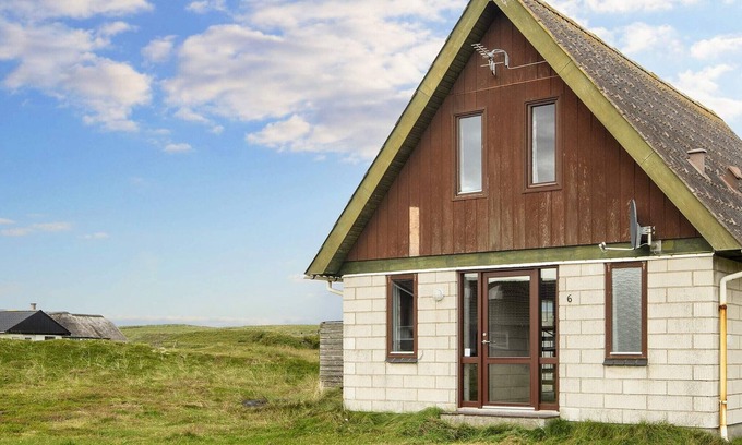 Vrist Strand House | 5 person holiday home in Harboøre-By Traum