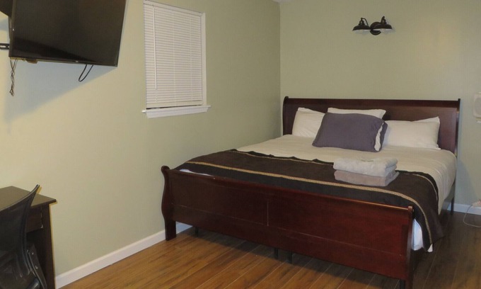 Riverdale Condo | ❤ 5 STAR ATL Hartsfield #A-Netflx/Disn/Amzn 1BR Ste