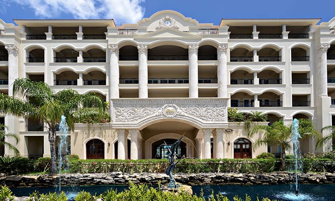 Cozumel Condo | 5 STAR RESORT OCEANFRONT PARADISE PENTHOUSE