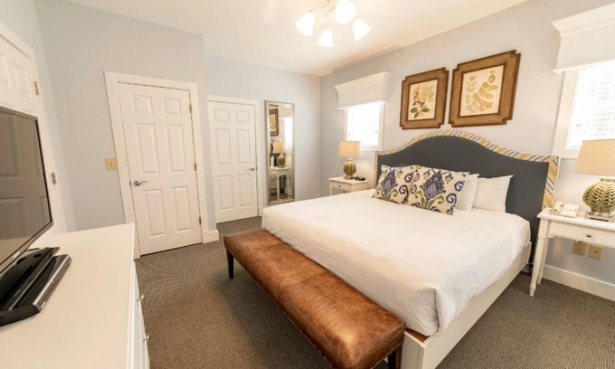 Lackey Resort | 5 Star Resort in Historic Williamsburg VA, 2 Bedroom