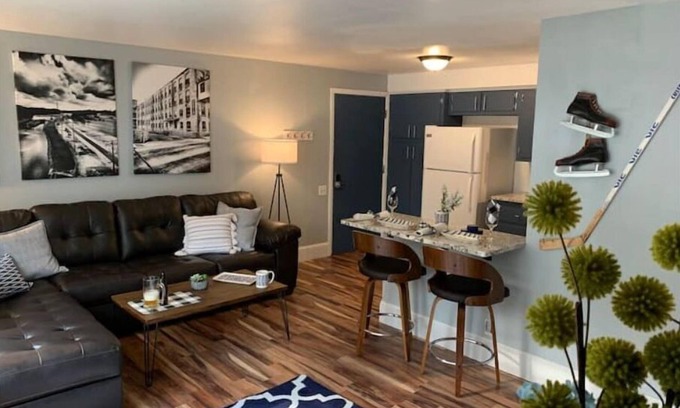 Green Bay Apartment | #5 The Hockey Haven: Ritchie’s Titletown Suites