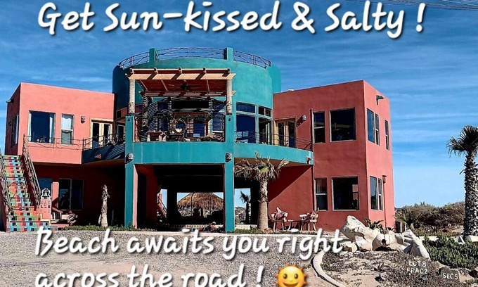 El Puerto Apartment | 5★ Ultracool SUNRISE☼Casita! Seaside getaway n Seconds to Las Conchas beach!