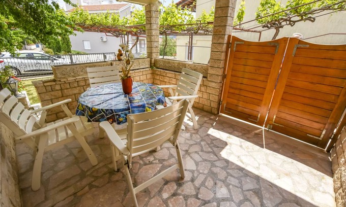 Rogoznica Apartment | 50 m² Apartment ∙ 2 bedrooms ∙ 4 guests
