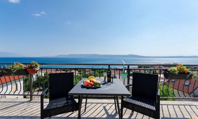 Novi Vinodolski Apartment | 50 m² Apartment ∙ 1 bedroom ∙ 4 guests