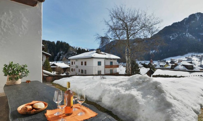 Ortisei Apartment | 50 m² Apartment ∙ 1 bedroom ∙ 4 guests