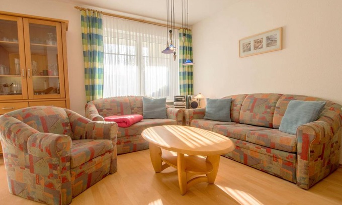 Zingst Apartment | 50 m² Apartment ∙ 1 bedroom ∙ 4 guests