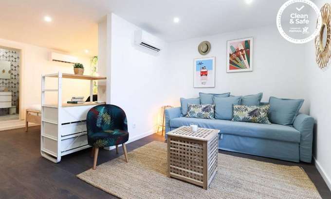 Carnide Apartment | 50 m² Apartment ∙ 1 bedroom ∙ 4 guests