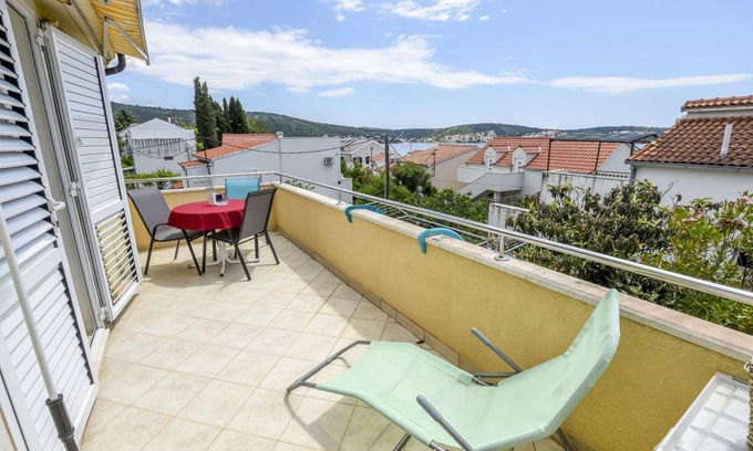 Rogoznica Apartment | 50 m² Apartment ∙ 1 bedroom ∙ 3 guests