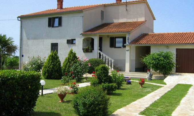 Rakalj Apartment | 50 m² Apartment ∙ 2 bedrooms ∙ 4 guests