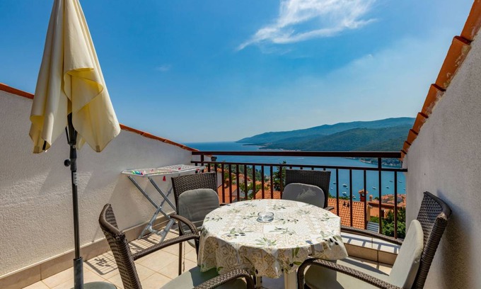 Rabac Apartment | 50 m² Apartment ∙ 2 bedrooms ∙ 5 guests