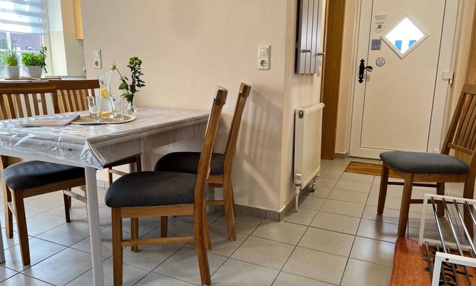Vollerwiek Apartment | 50 m² Apartment ∙ 2 bedrooms ∙ 4 guests