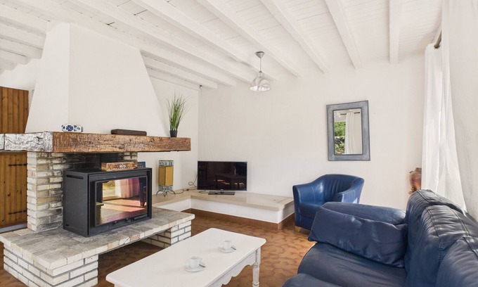 Saint-Jean-de-Monts Ski Chalet | 500 m from the beach, garden, house for 5
