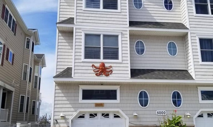 Sea Isle City Condo | 5000 Central Avenue South