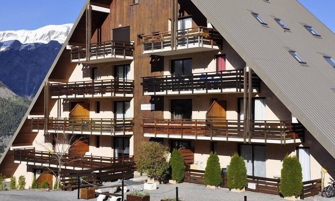 Reallon Apartment | 50m from resort center, 3rd floor, balcony, ski locker, 36m², Réallon